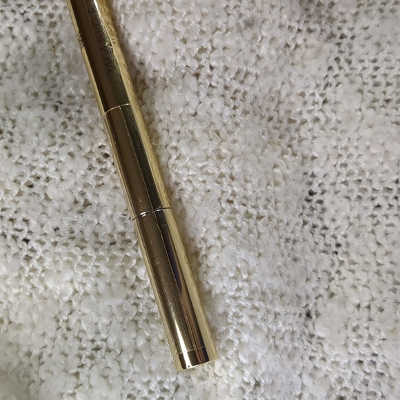 Wander Beauty High Line Liquid Eyeliner in Runway, 0.6ml/0.02fl oz - Picture 2 of 8